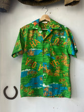 Load image into Gallery viewer, 1960s/&#39;70s Hawaiian Shirt
