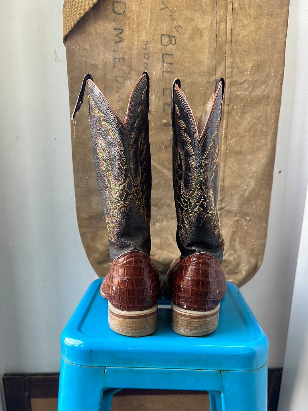 Mexico Crocodile Cowboy Boots - Size 9 M 10.5 W