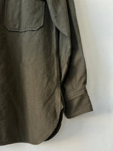 Load image into Gallery viewer, 1940s Military Wool Shirt
