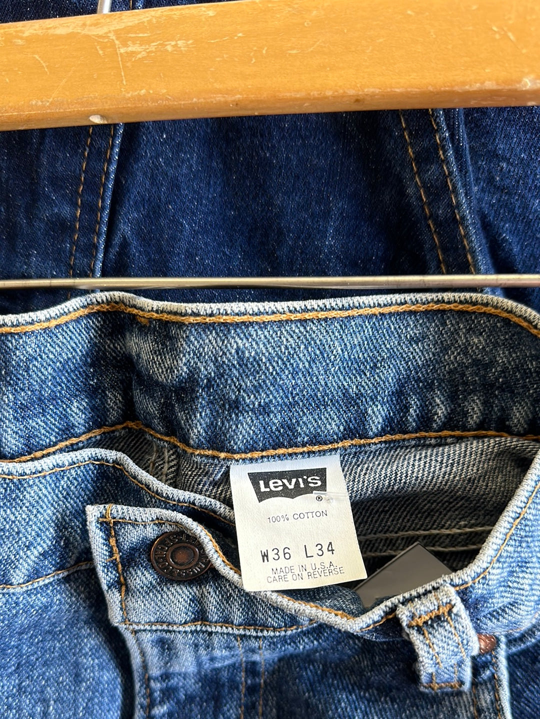 1980s Levi’s 505 35x33
