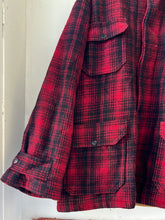 Load image into Gallery viewer, 1970s Woolrich 503 Shadow Plaid Hunting Jacket
