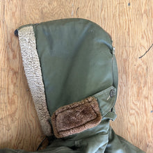 Load image into Gallery viewer, 1940s/50s USAAF B-9 Parka - 36/38
