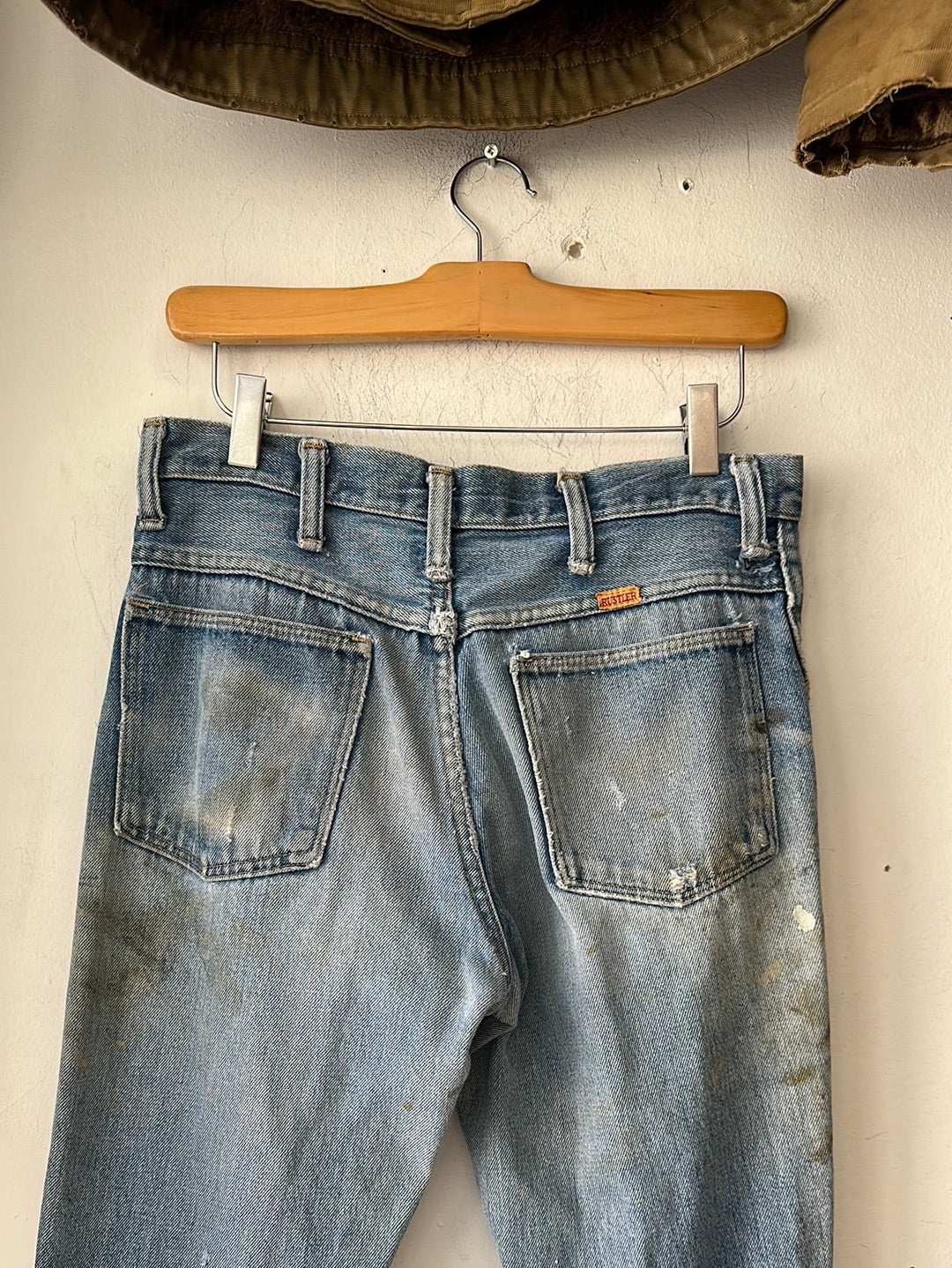 1970s Rustler 30×30