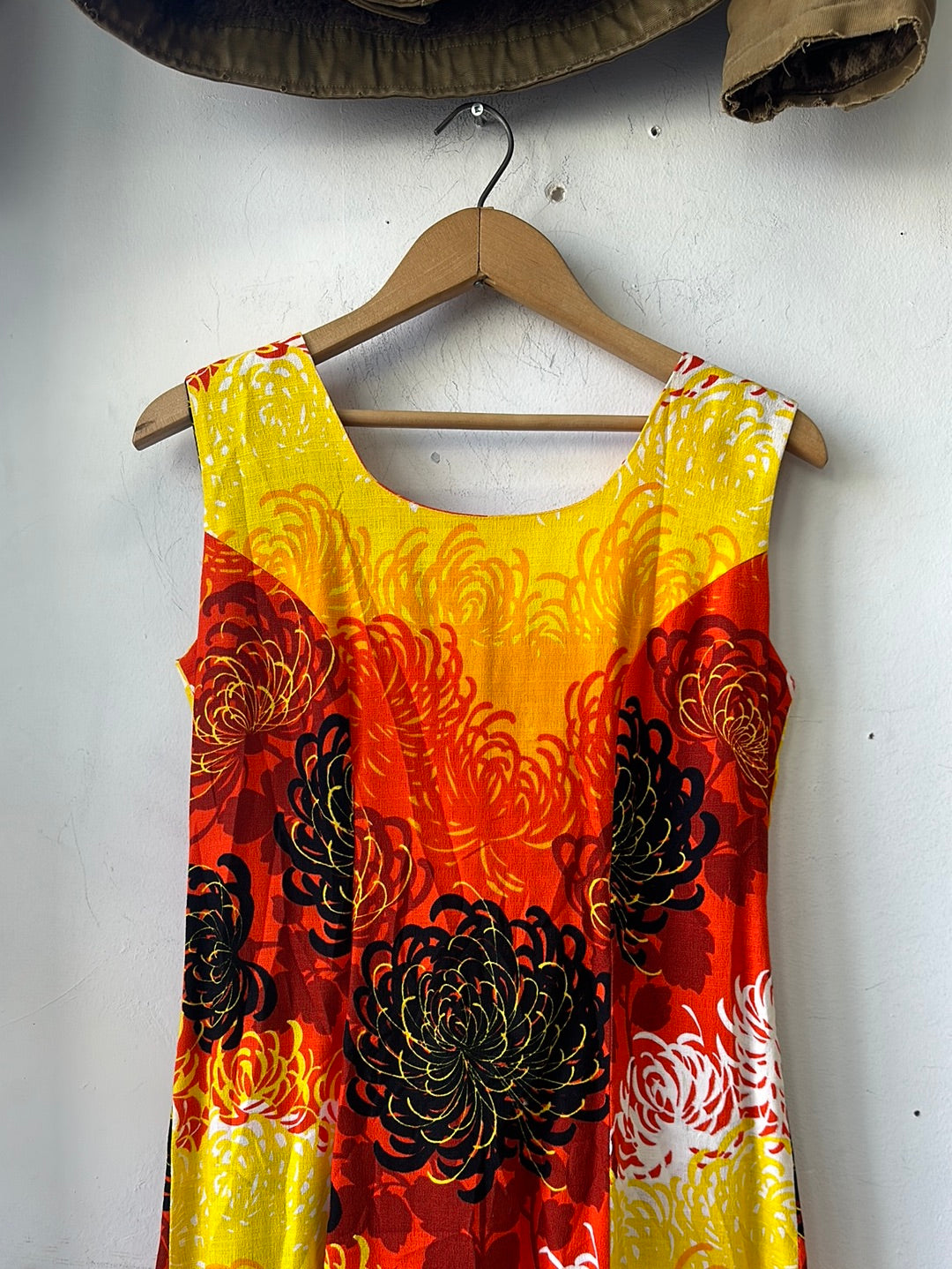 1960s Fely’s Barkcloth Hawaiian Dress
