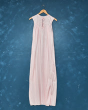 Load image into Gallery viewer, 1980s Pink Nightgown
