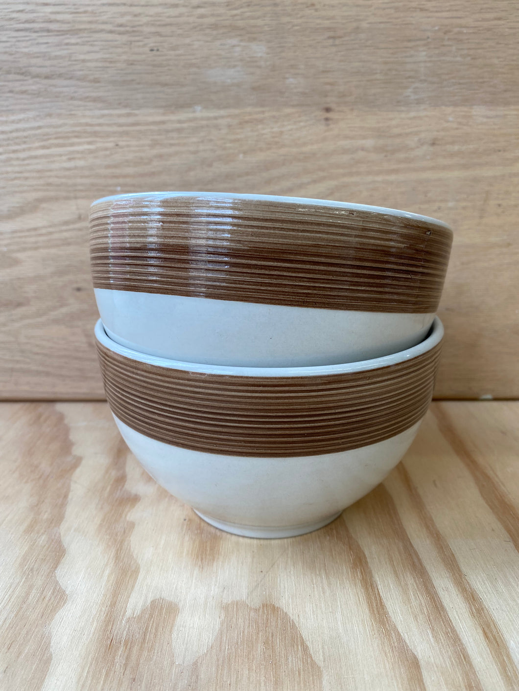 Ribbed Ceramic Bowl