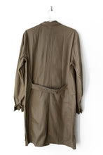 Load image into Gallery viewer, 1960s Faded Brown European Chore Coat II
