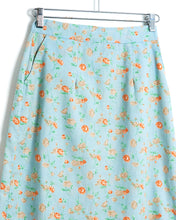 Load image into Gallery viewer, 1970s Floral Pocket Skirt
