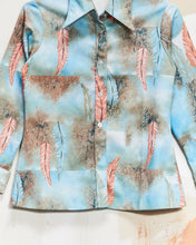 Load image into Gallery viewer, 1960s Feather Print Shirt
