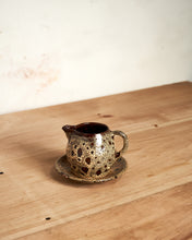 Load image into Gallery viewer, Bubble Ceramic Creamer and Plate Set
