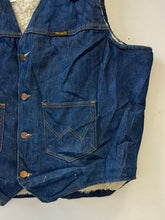 Load image into Gallery viewer, 1970s Wrangler Denim Shearling Vest
