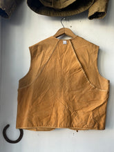 Load image into Gallery viewer, 1970s Columbia Fishing Vest
