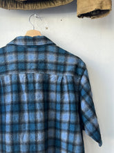 Load image into Gallery viewer, 1960s/&#39;70s Towncraft Wool Short Sleeve Shirt

