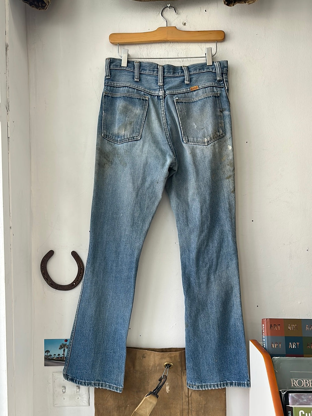 1970s Rustler 30×30