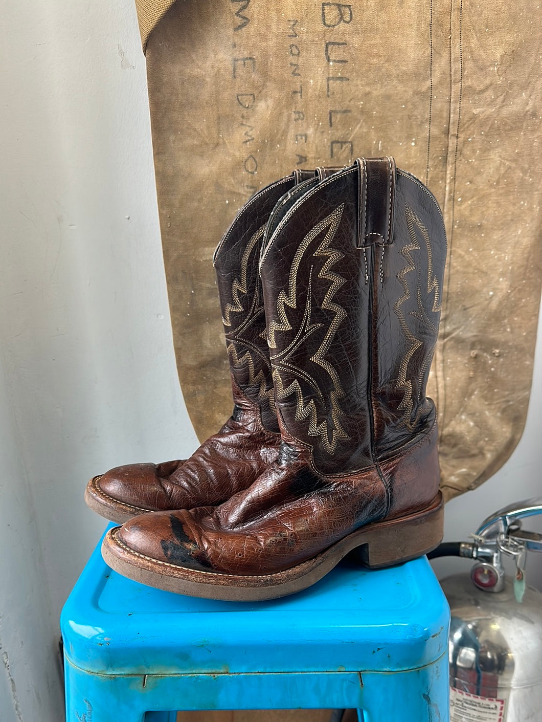 Justin Cowboy Boots - Black/Brown - Size 8 M 9.5 W