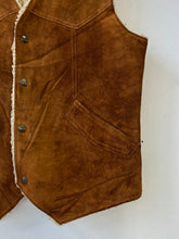 Load image into Gallery viewer, 1970s Silton Suede Shearling Vest
