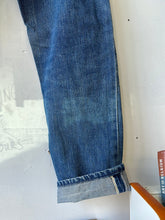 Load image into Gallery viewer, 1950s/&#39;60s Mended Selvedge Denim 26×31
