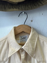 Load image into Gallery viewer, 1970s Lee Corduroy Western Shirt

