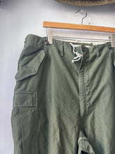 Load image into Gallery viewer, M-1951 Cargo Trousers - X-Large
