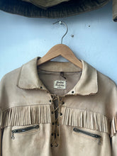 Load image into Gallery viewer, 1950s/60s Uber Buckskin Fringe Leather
