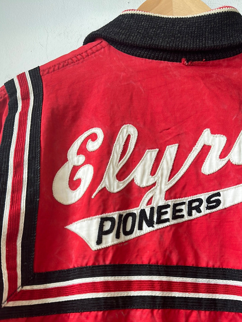 1940s Power Elyria Pioneers Warm Up