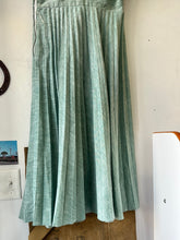 Load image into Gallery viewer, 1940s/50s Alexander’s of California Dress
