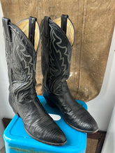 Load image into Gallery viewer, Justin Cowboy Boots - Tall Black - Size 12 M
