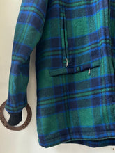 Load image into Gallery viewer, 1970s Plaid Shearling Jacket w/ Hood
