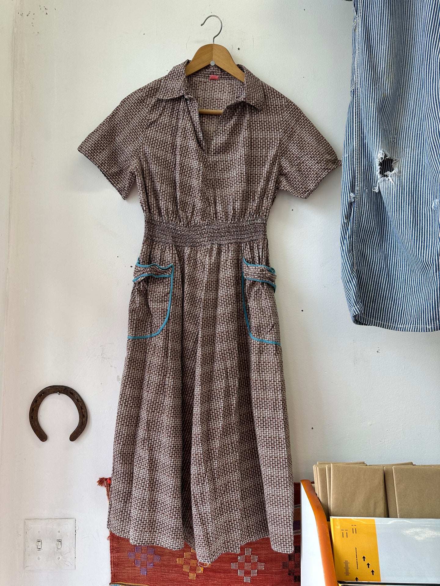 1940s Elastic Waist Pocket Dress