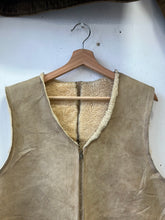 Load image into Gallery viewer, 1950s/&#39;60s Suede Shearling Vest
