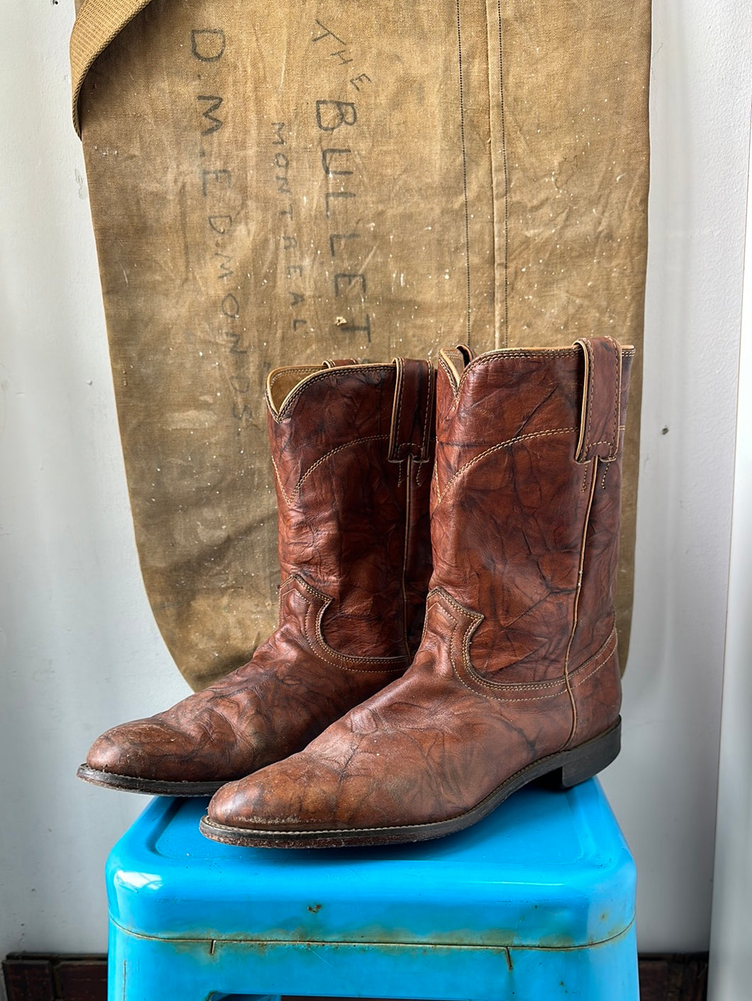 Justin Cowboy Boots - Brown - Size 10 M 11.5 W