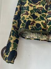 Load image into Gallery viewer, 1960s/70s Cropped Duck Camo Pullover
