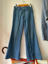 Load image into Gallery viewer, 1970s Rex Bell Bottoms - 26x30
