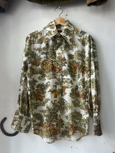 Load image into Gallery viewer, 1970s Patterned Shirt
