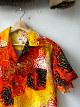 Load image into Gallery viewer, 1960s Fely’s Hawaiian Shirt
