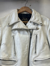 Load image into Gallery viewer, 1970s Dallas Leathers White Leather Jacket
