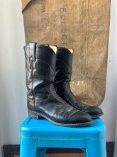 Load image into Gallery viewer, Justin Roper Boots - Black - Size 7 M 8.5 W
