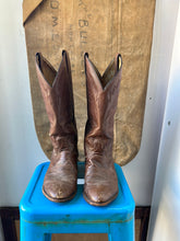 Load image into Gallery viewer, Justin Cowboy Boots - Brown - Size 6.5 M 8 W
