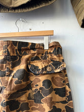 Load image into Gallery viewer, 1980s American Field Camo Trousers
