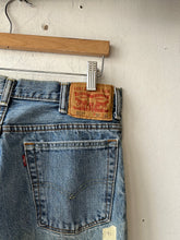 Load image into Gallery viewer, Levi&#39;s 517 31x31
