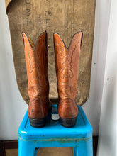 Load image into Gallery viewer, Plainsman Cowboy Boots - Brown - Size 11 M
