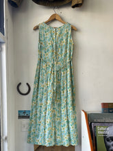 Load image into Gallery viewer, 1970s April Cornell Rayon Dress
