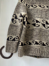 Load image into Gallery viewer, 1950s/&#39;60s Cowichan Sweater
