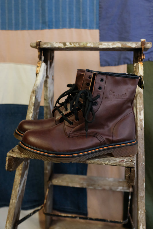 Dr. Martens Boots - 10/11