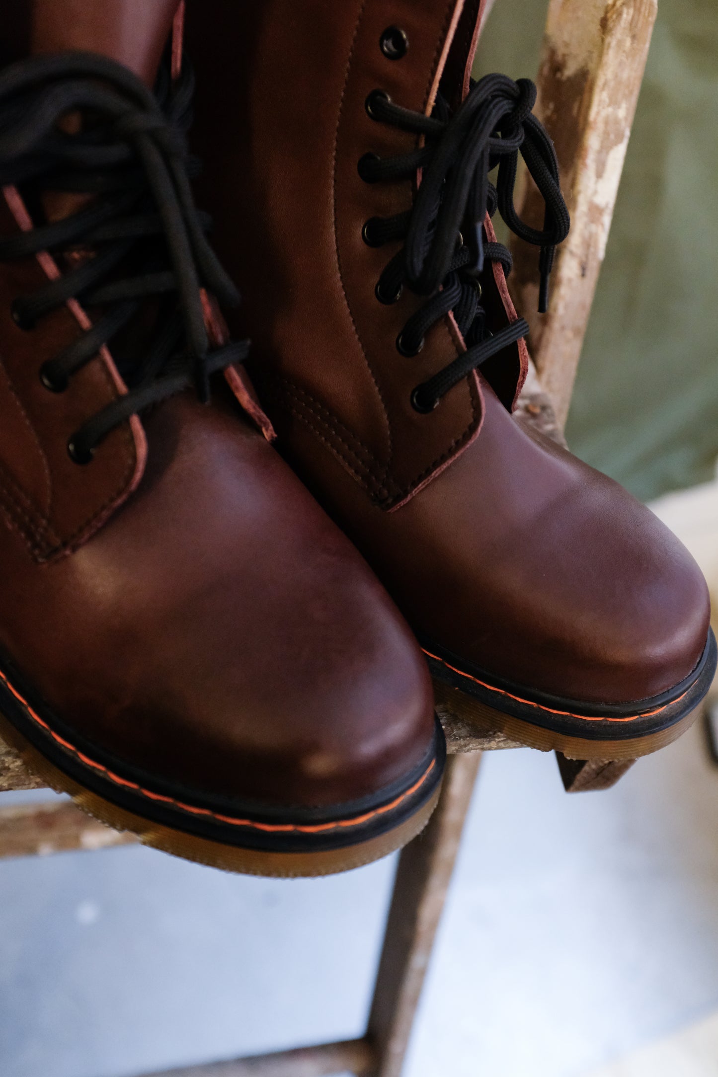 Dr. Martens Boots - 10/11