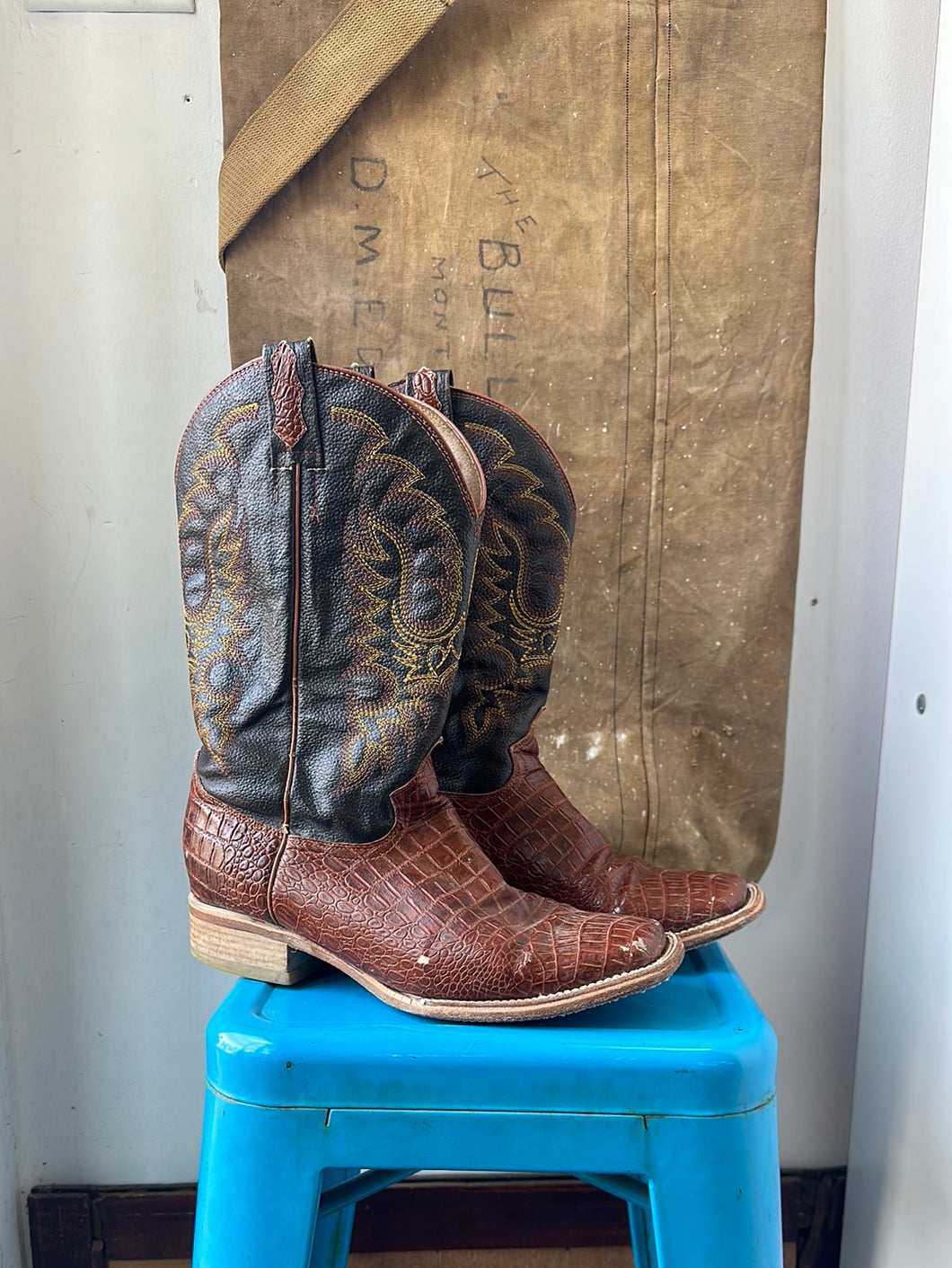 Mexico Crocodile Cowboy Boots - Size 9 M 10.5 W