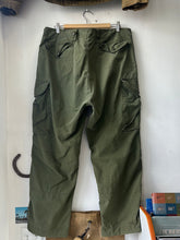 Load image into Gallery viewer, 1990s Canadian Military MK III Trousers - 40x30
