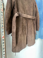 Load image into Gallery viewer, 1970s Victoria Leather Trench
