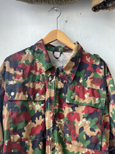Load image into Gallery viewer, 1980s Swiss Military M83 Jacket
