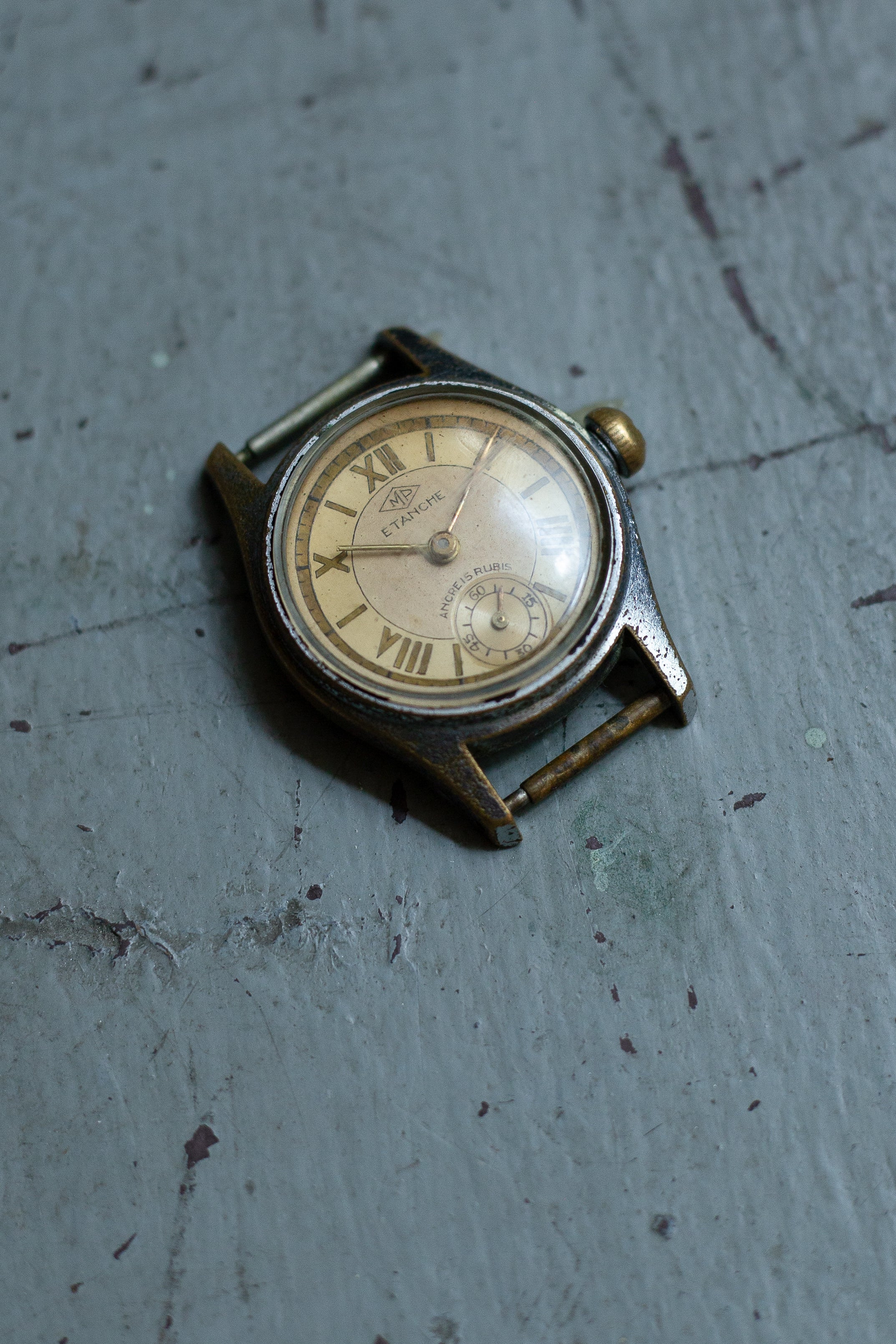 Swiss Etanche Army Watch
